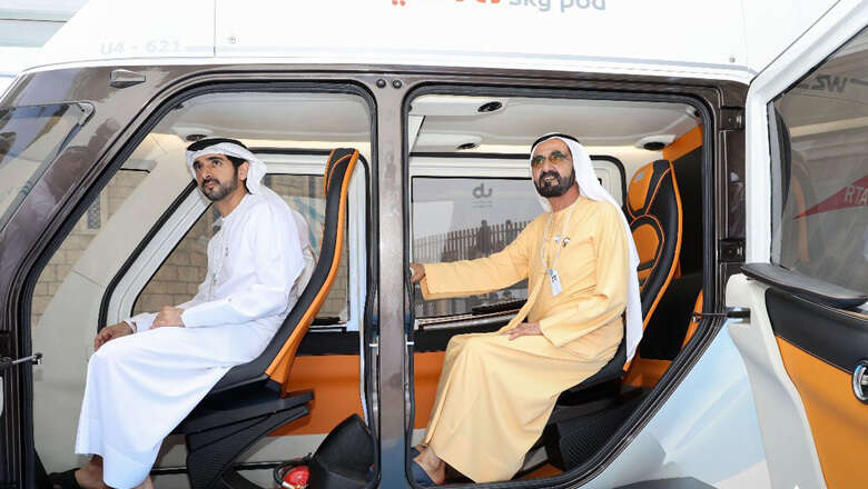 Video: Sheikh Mohammed, Sheikh Hamdan thử Sky Pod 150kmph ở Dubai