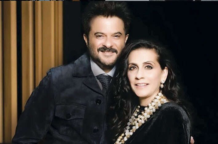    Anil Kapoor con agradable, Esposa Sunita Bhavnani Kapoor 
