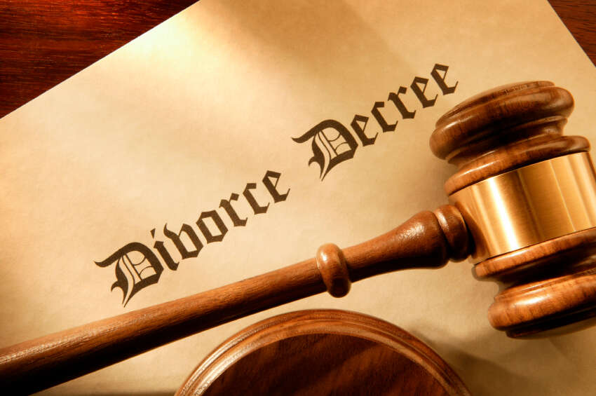 divorce, loving husband, Shariah court, Fujairah news