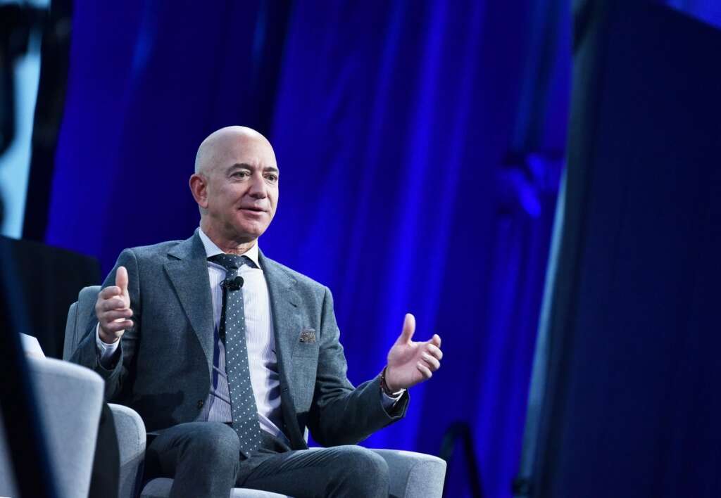 Amazon Founder Jeff Bezos No Longer The World S Richest Man