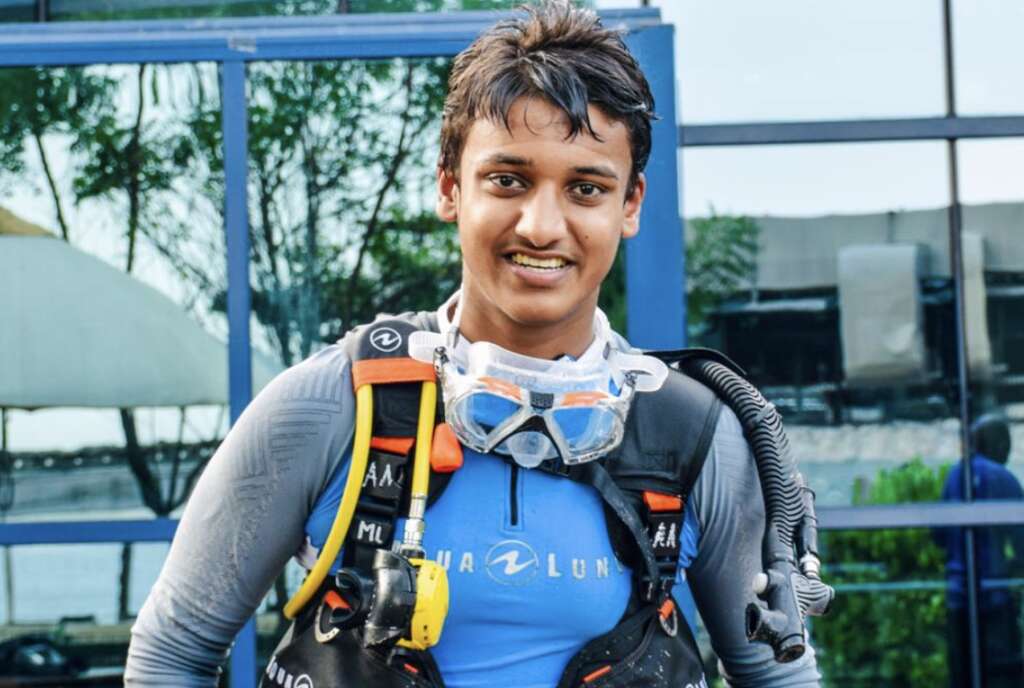 scuba diver, seabed, Dubai student 