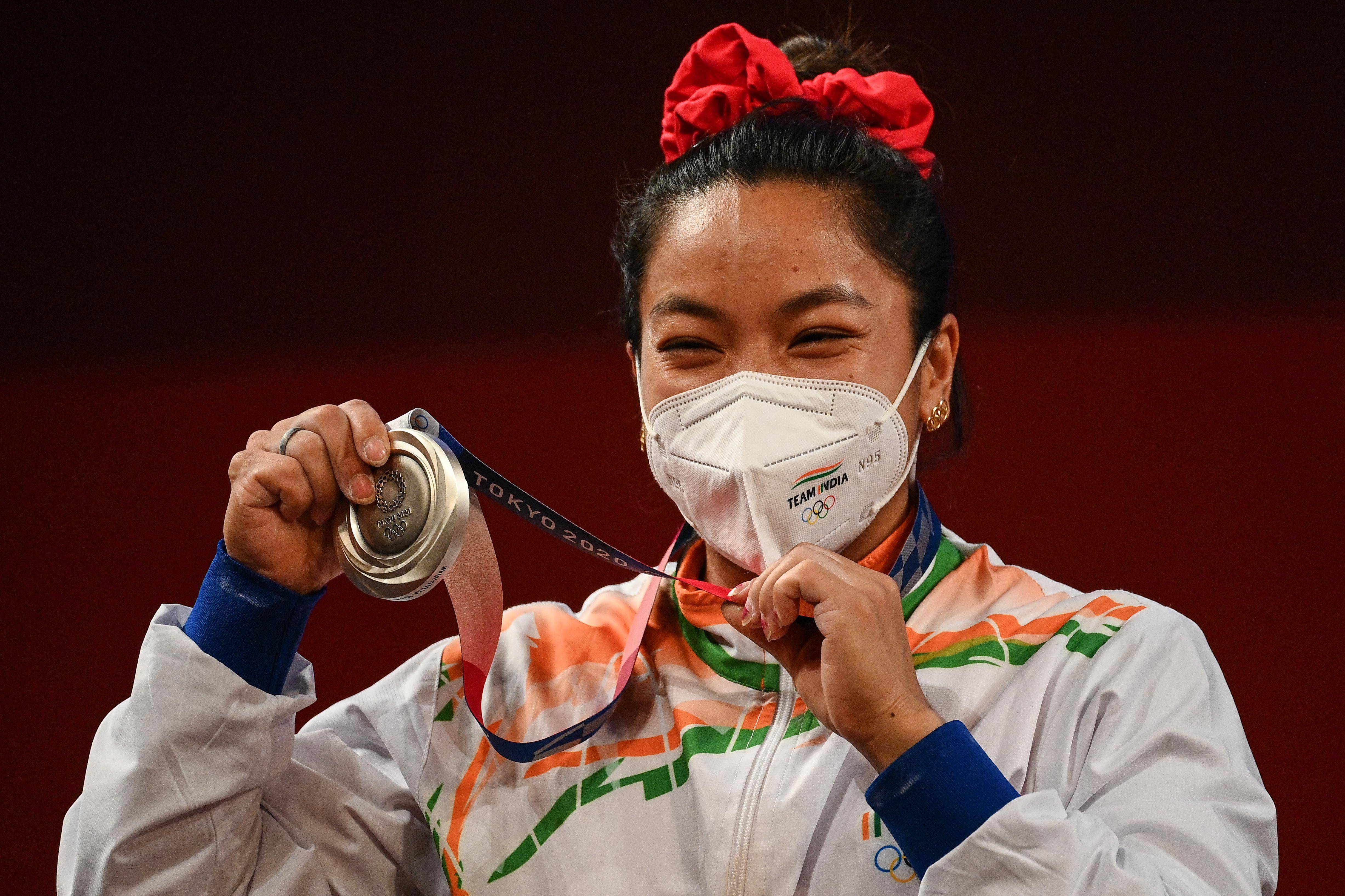 Tokyo Olympics Indian player Mirabai Chanu wins silver medalNews