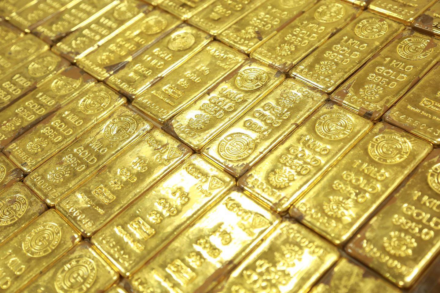 Dubai 24k Gold Price Jumps To Dh2 Per Gram News Khaleej Times
